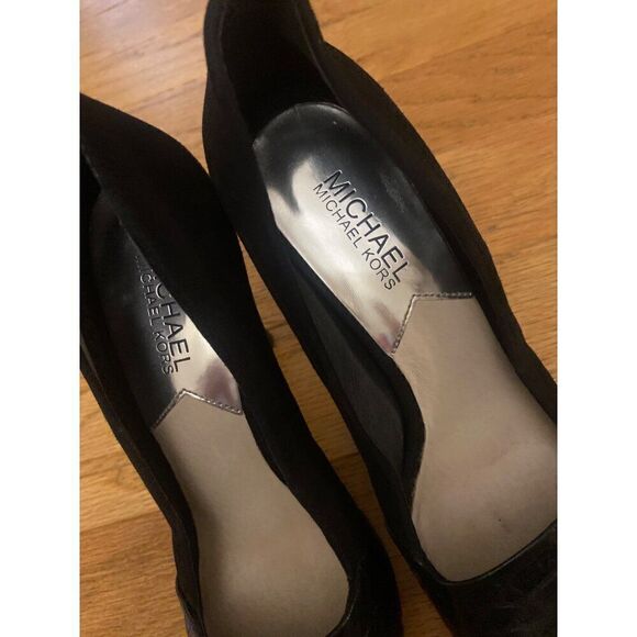 Michael Kors women's Black Peep Toe slip on high 4.5" Stilettos Heels Size 7.5M - Picture 2 of 8